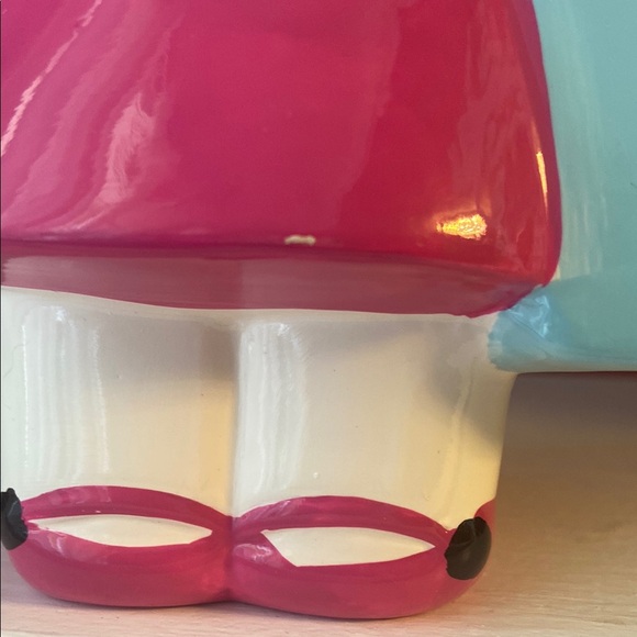 Hello Kitty Pink and White Figurine - Picture 10 of 13